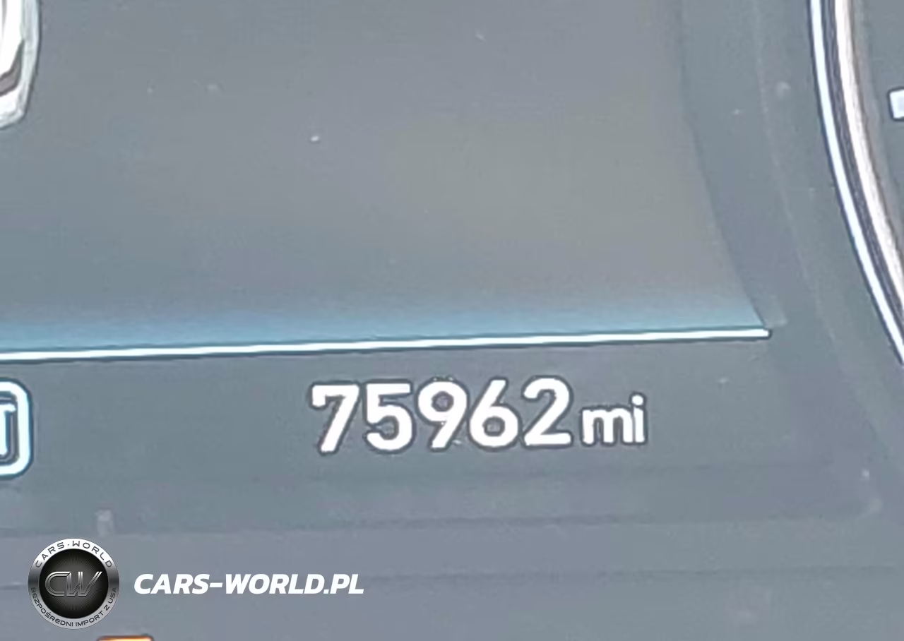 2019 Genesis G70 VIN:KMTG44LA6KU018126 - 15