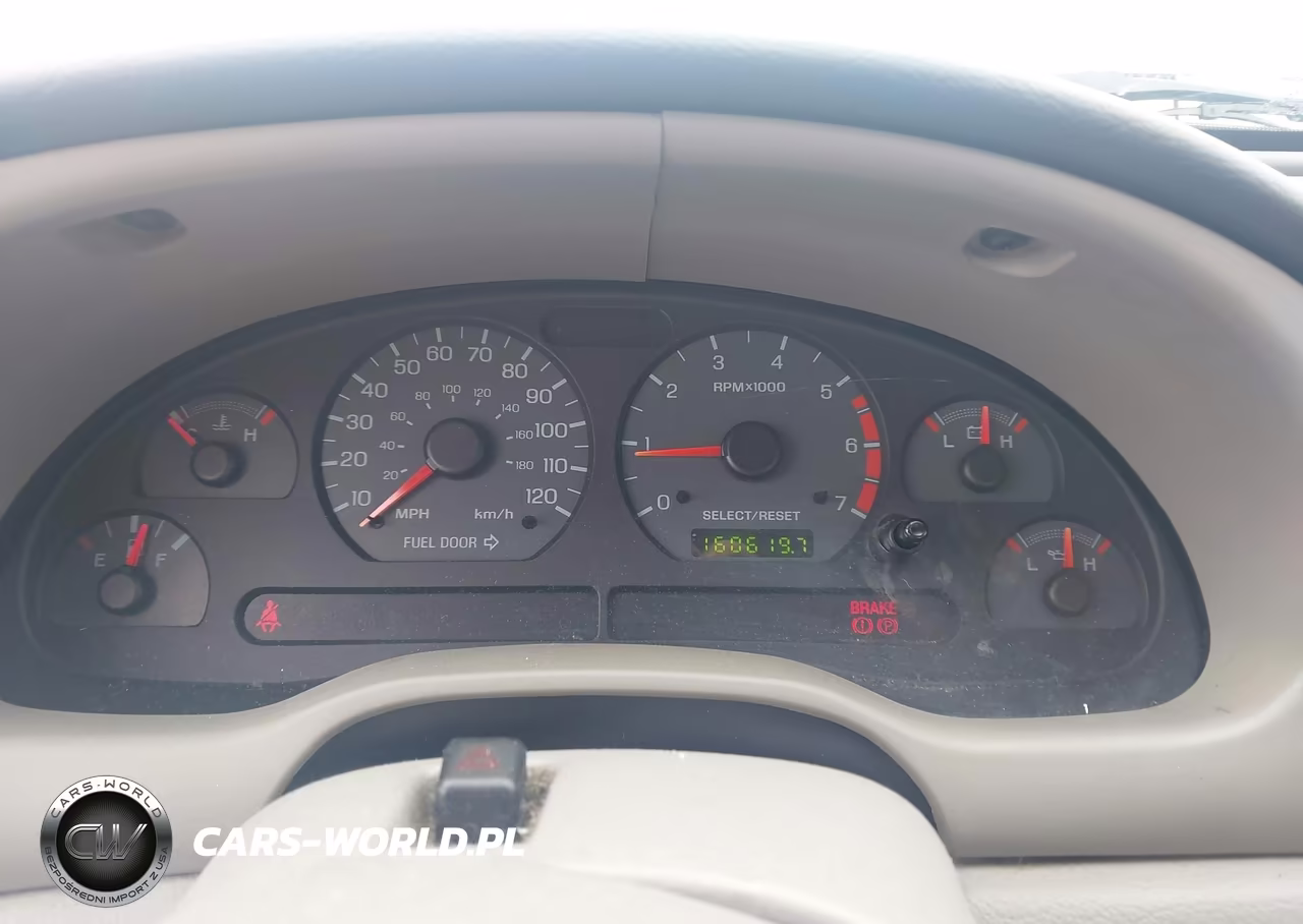 2002 Ford Mustang VIN:1FAFP404X2F153247 - 7