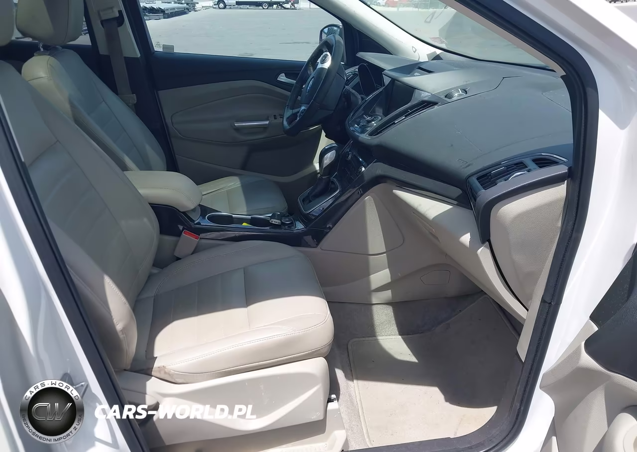 2014 Ford Escape Titanium VIN:1FMCU0JX1EUA67019 - 5