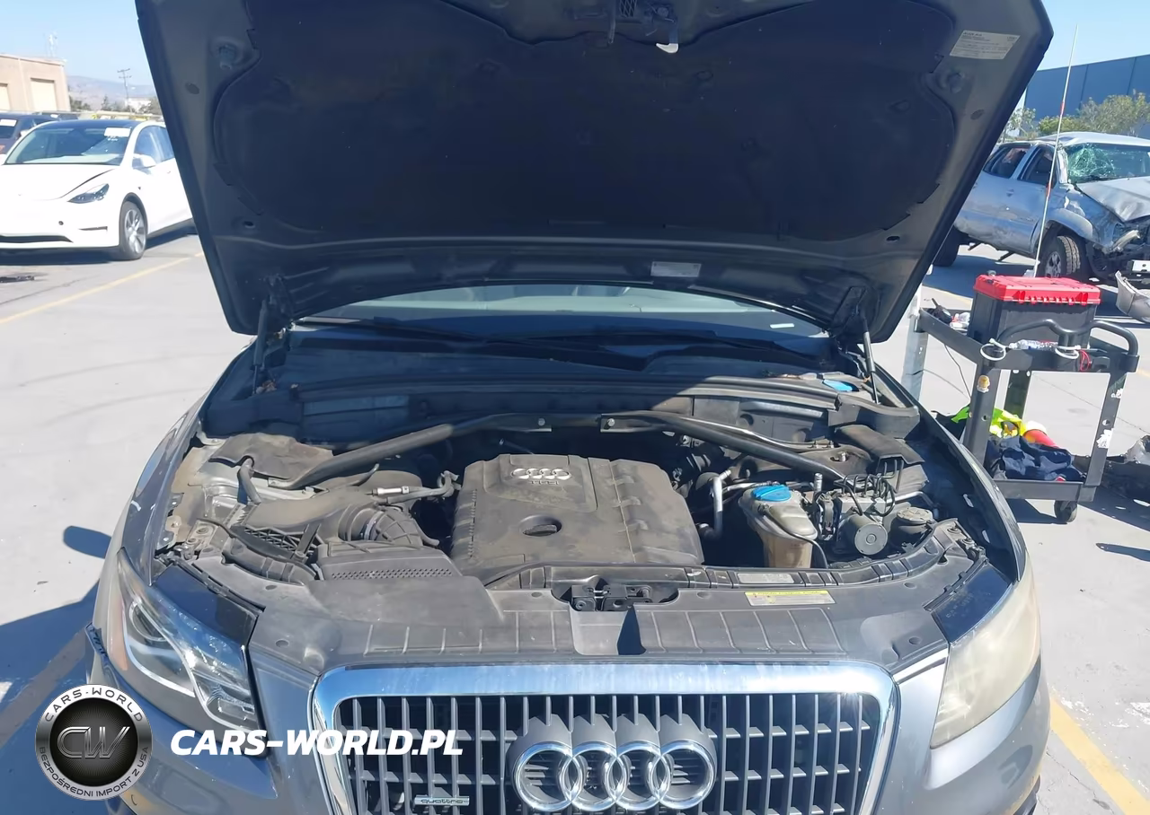 2012 Audi Q5 2.0T Premium VIN:WA1LFAFP3CA011363 - 10