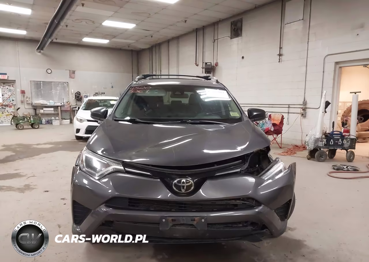 2017 Toyota Rav4 Le VIN:2T3BFREV4HW600432 - 12