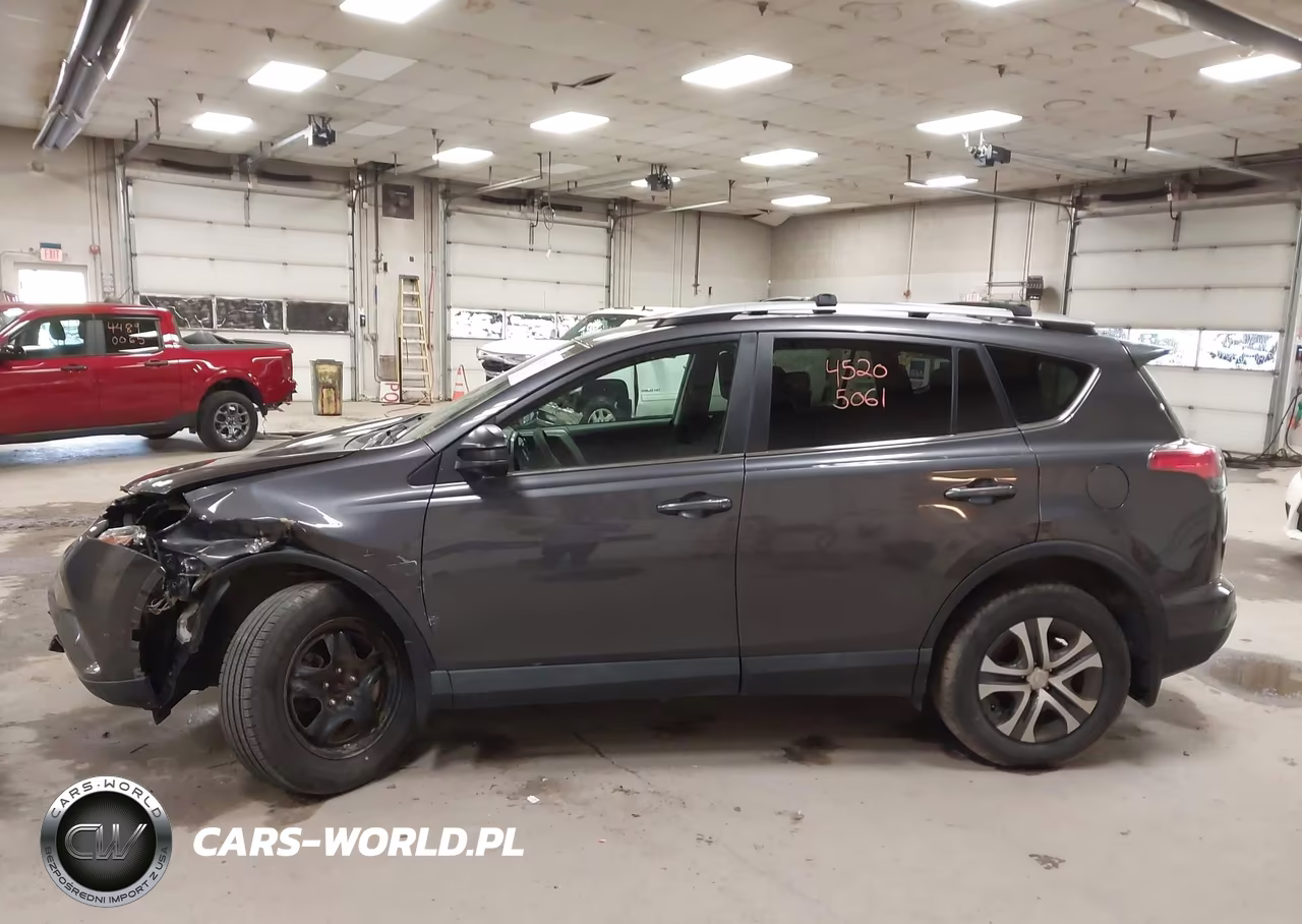 2017 Toyota Rav4 Le VIN:2T3BFREV4HW600432 - 14