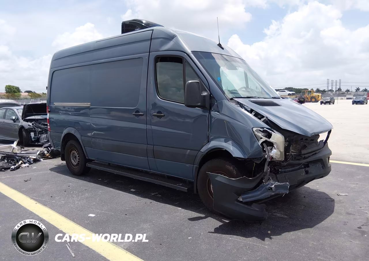 2018 Mercedes-Benz Sprinter 2500 Standard Roof V6 – zdjęcie 1 z 16