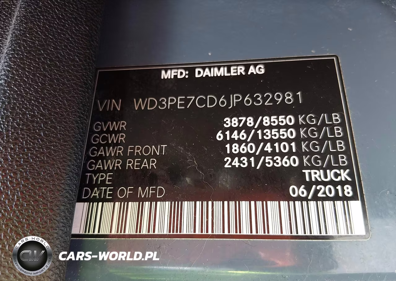 2018 Mercedes-Benz Sprinter 2500 Standard Roof V6 VIN:WD3PE7CD6JP632981 - 9