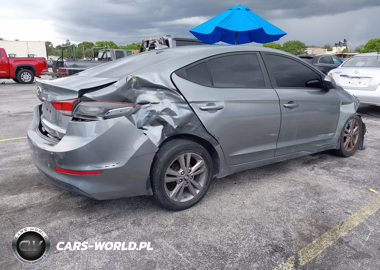 2017 Hyundai Elantra Se VIN:KMHD84LF5HU401268 - 4