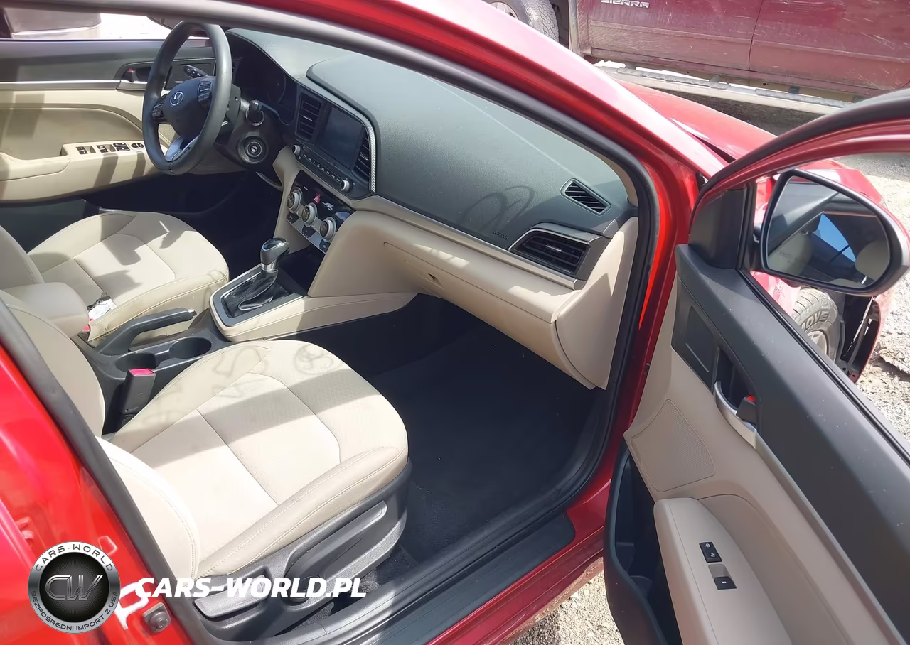 2019 Hyundai Elantra Sel VIN:5NPD84LF5KH415449 - 5