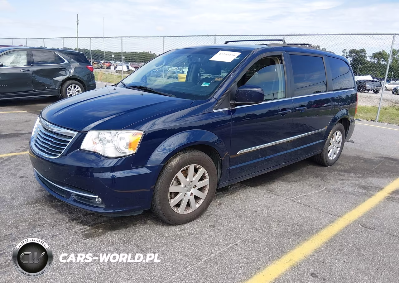 2015 Chrysler Town & Country Touring VIN:2C4RC1BG5FR570900 - 2