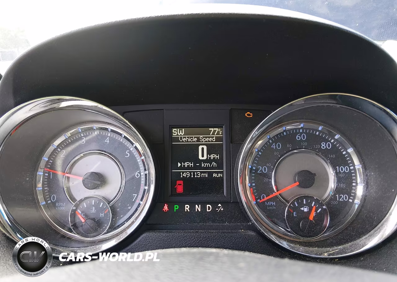 2015 Chrysler Town & Country Touring VIN:2C4RC1BG5FR570900 - 7