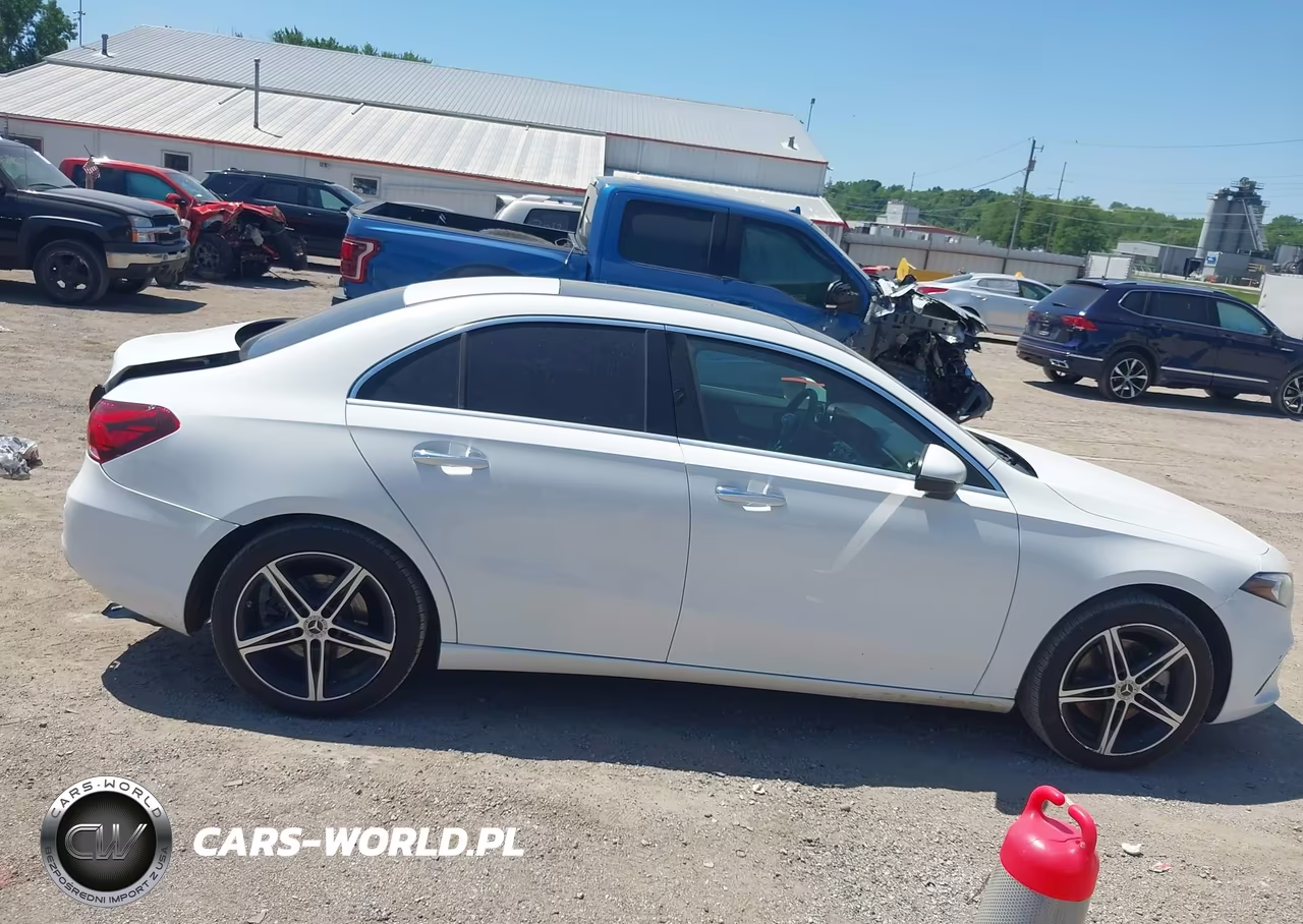 2019 Mercedes-Benz A 220 4Matic VIN:WDD3G4FB6KW026441 - 14