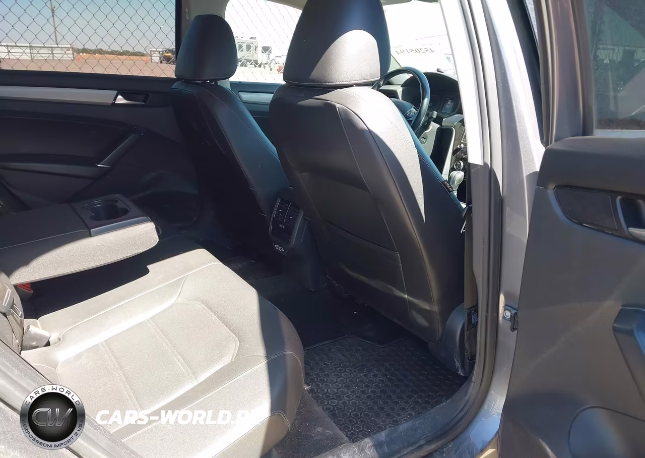 2020 Volkswagen Passat 2.0T Se VIN:1VWSA7A31LC004808 - 8