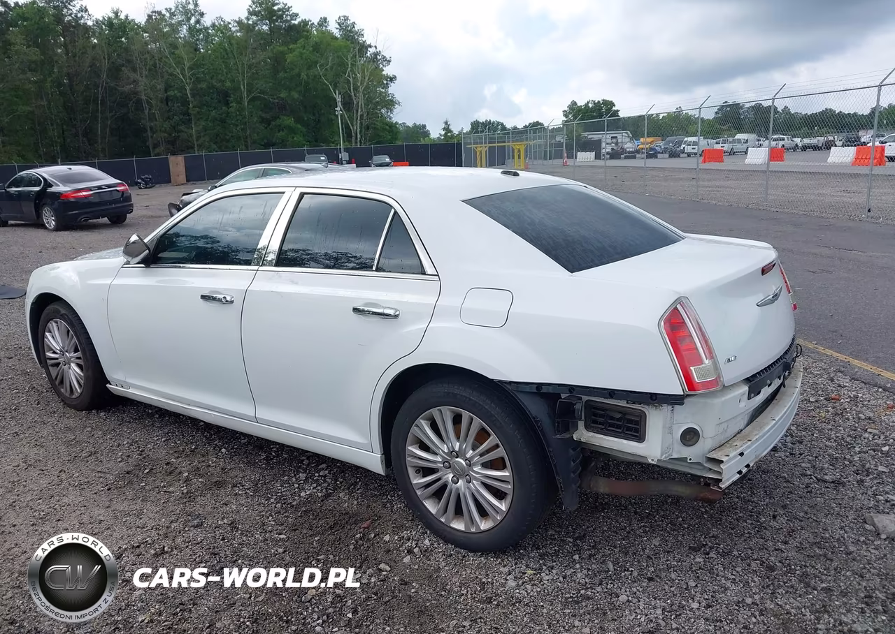 2014 Chrysler 300C Awd VIN:2C3CCAKT0EH109311 - 3