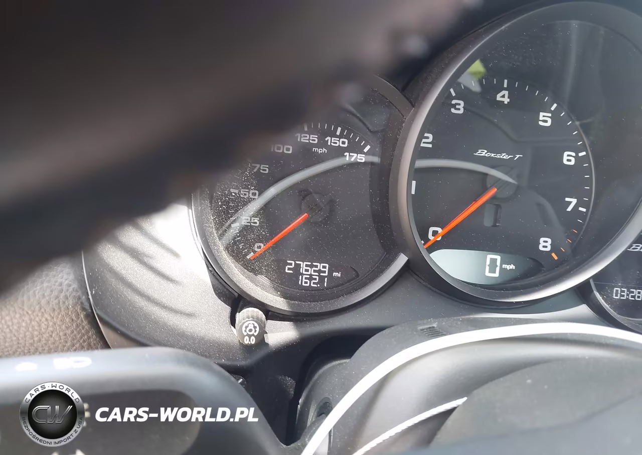 2021 Porsche 718 Boxster T VIN:WP0CA2A8XMS210318 - 7