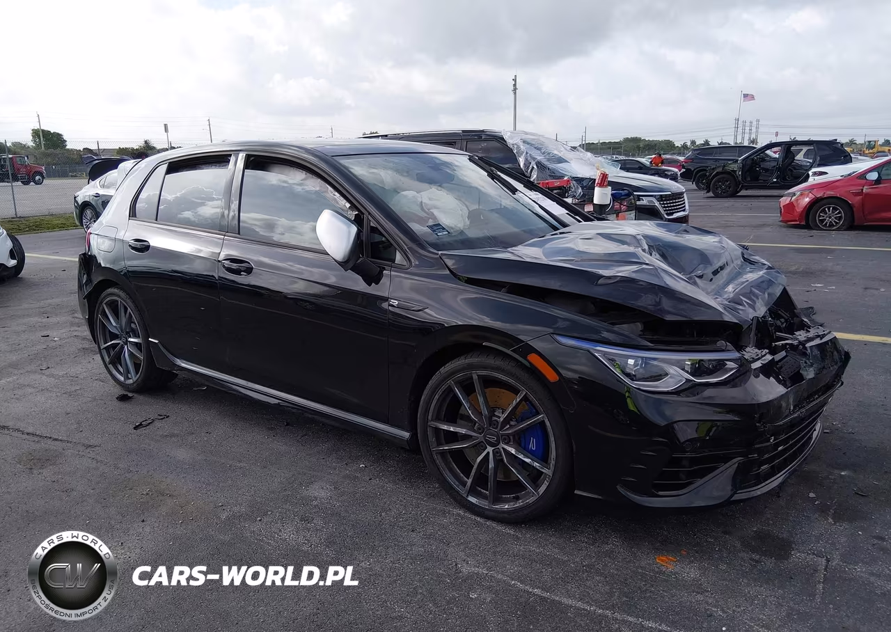 2024 Volkswagen Golf R 2.0T – zdjęcie 1 z 17
