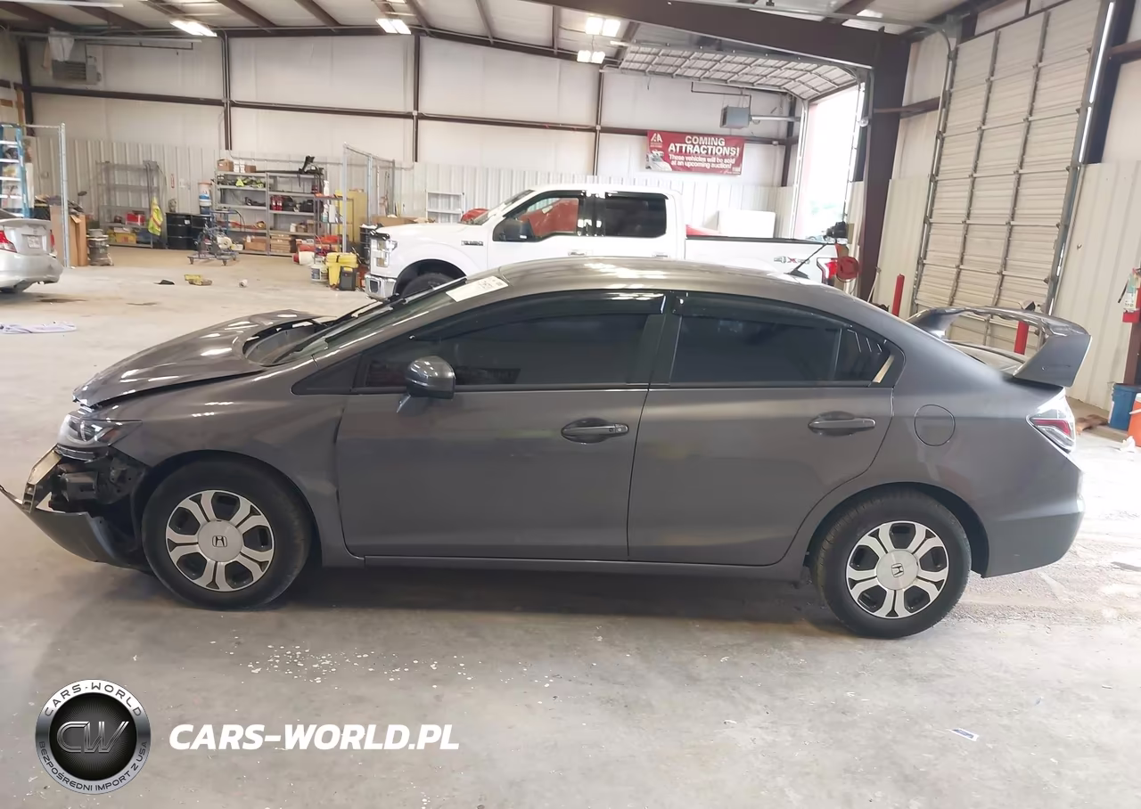 2014 Honda Civic Hybrid VIN:19XFB4F32EE000772 - 14
