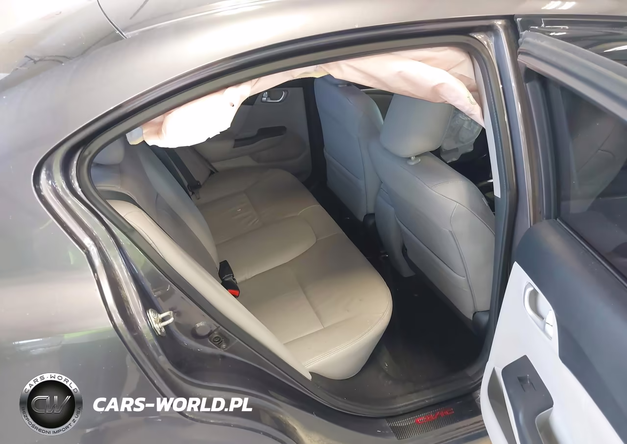 2014 Honda Civic Hybrid VIN:19XFB4F32EE000772 - 8