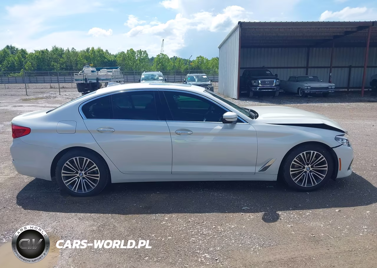 2018 BMW 530I VIN:WBAJA5C55JWA57329 - 13