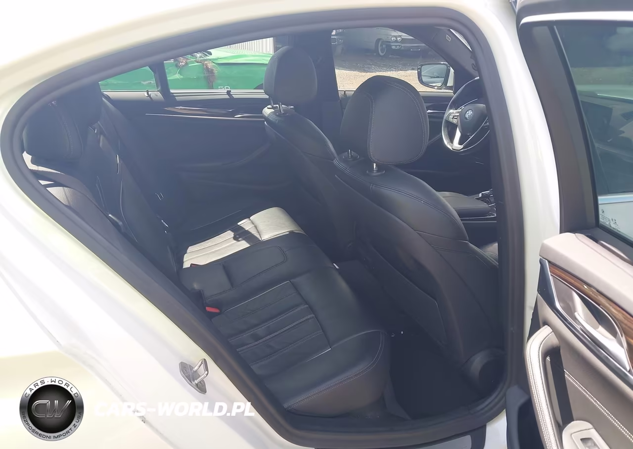 2018 BMW 530I VIN:WBAJA5C55JWA57329 - 8