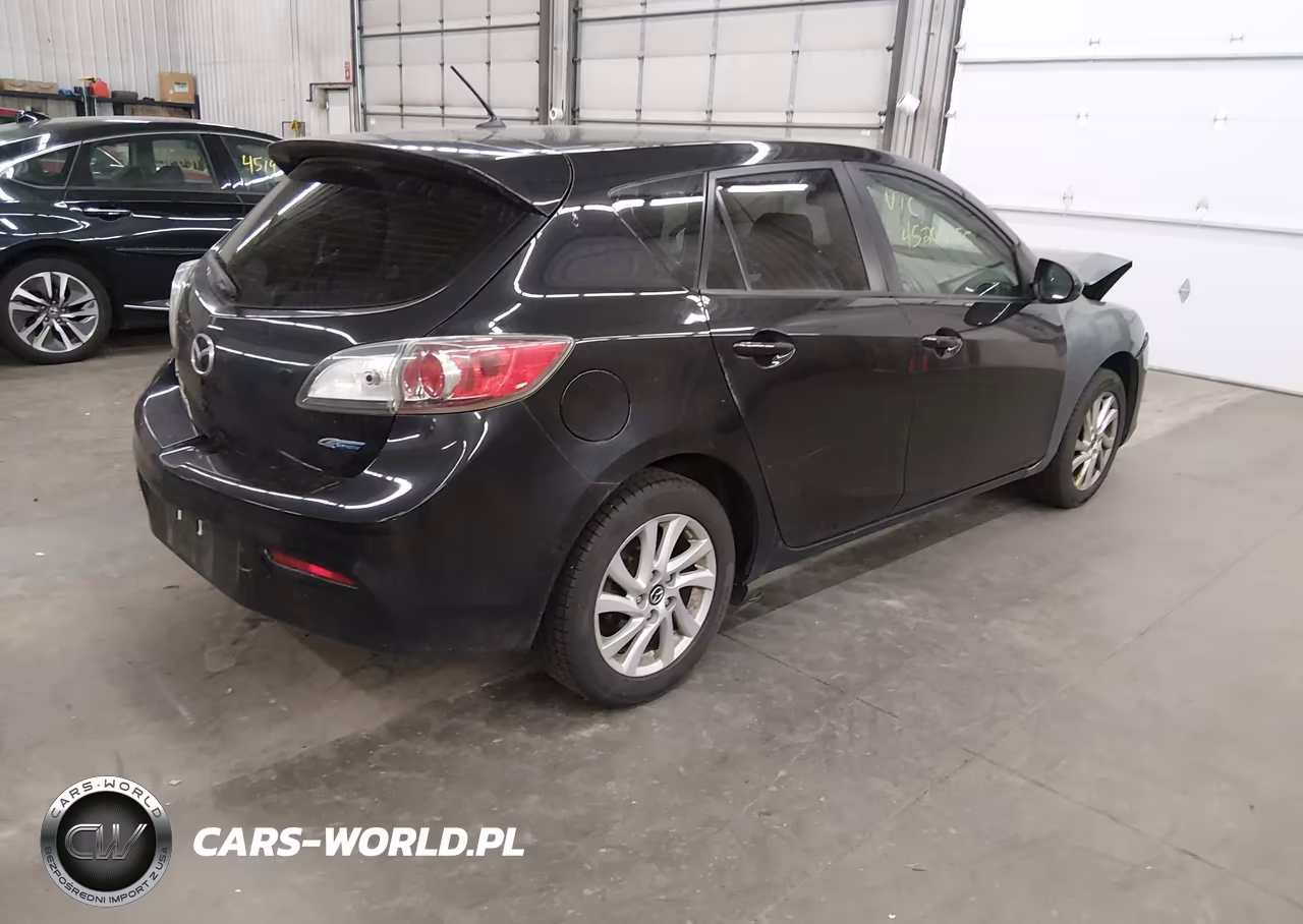 2013 Mazda Mazda3 I Touring VIN:JM1BL1L79D1822066 - 4