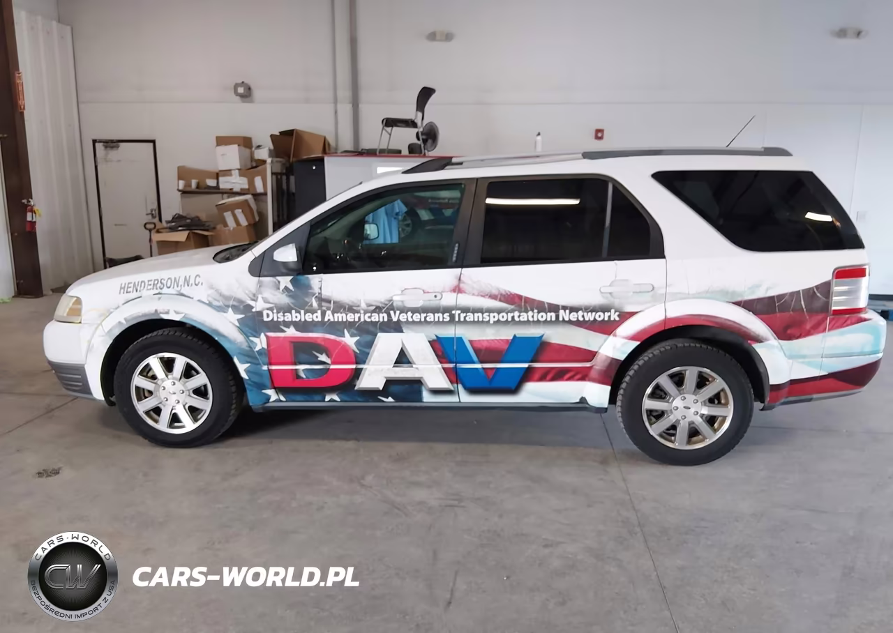 2008 Ford Taurus X Sel VIN:1FMDK02W98GA39715 - 14