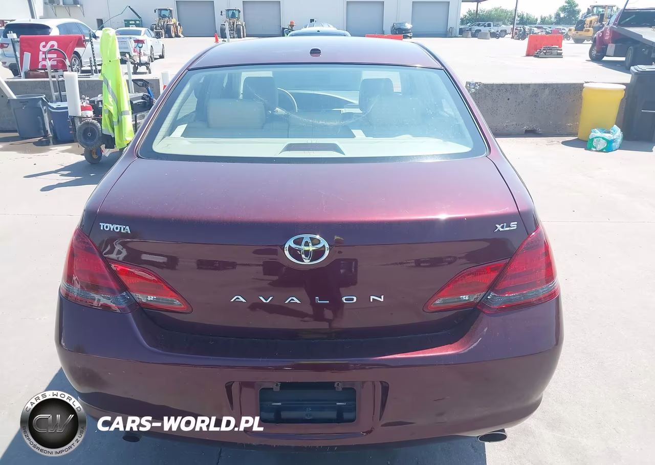 2010 Toyota Avalon Xls VIN:4T1BK3DB4AU356604 - 17