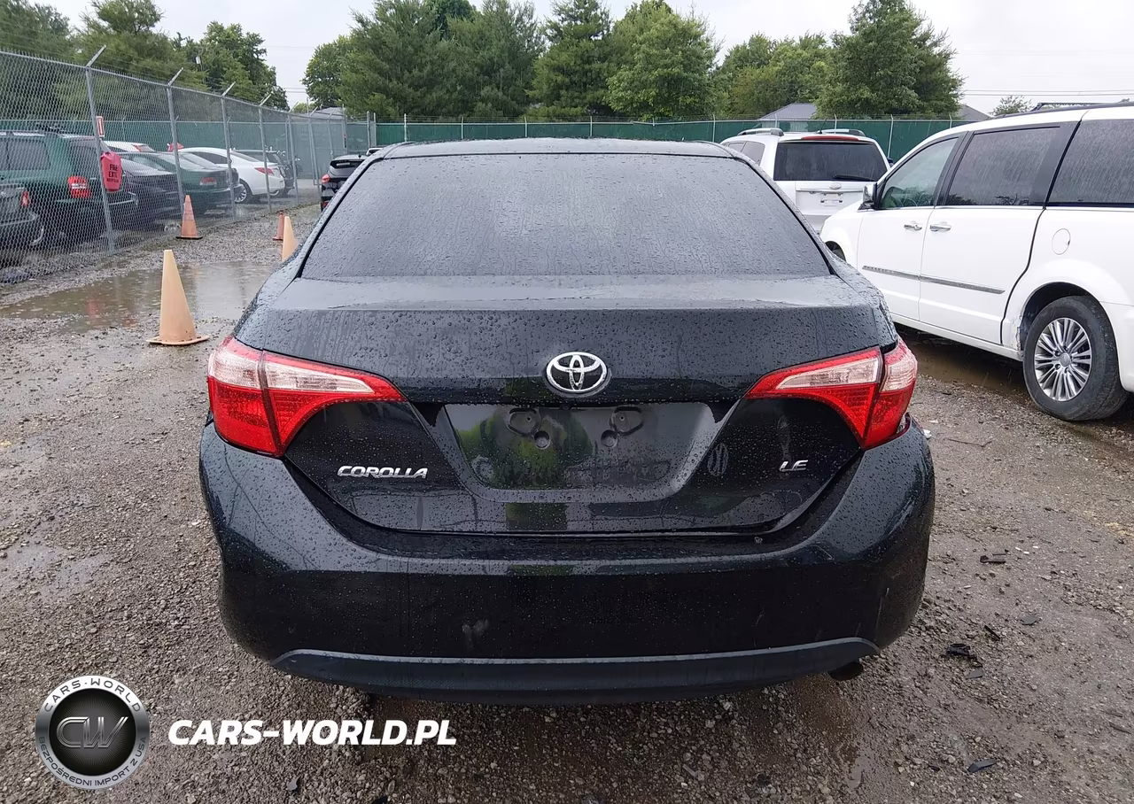 2017 Toyota Corolla Le VIN:2T1BURHE1HC943887 - 16