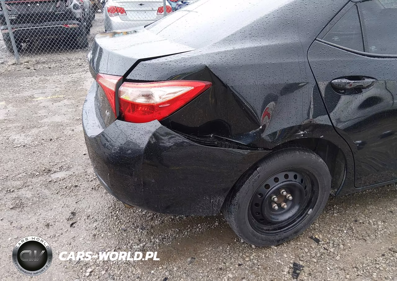 2017 Toyota Corolla Le VIN:2T1BURHE1HC943887 - 6