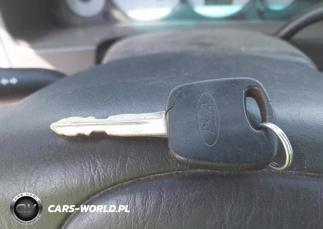 2003 Ford Escape Xlt VIN:1FMYU93113KA39443 - 11