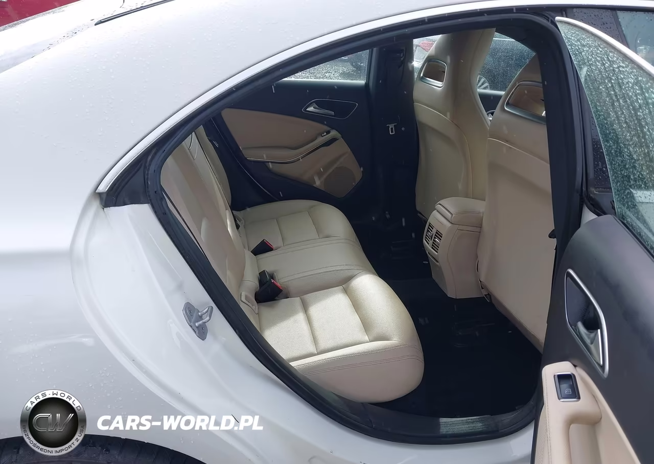2018 Mercedes-Benz Cla 250 VIN:WDDSJ4EB3JN514961 - 18