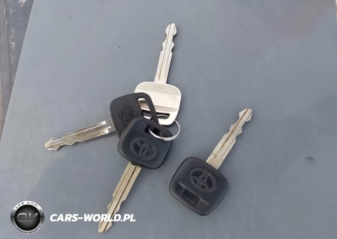 2010 Toyota Yaris VIN:JTDKT4K33A5288213 - 11