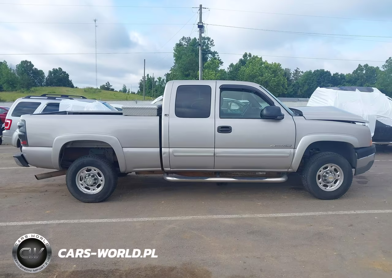 2005 Chevrolet Silverado 2500Hd Ls VIN:1GCHC29U05E209518 - 14