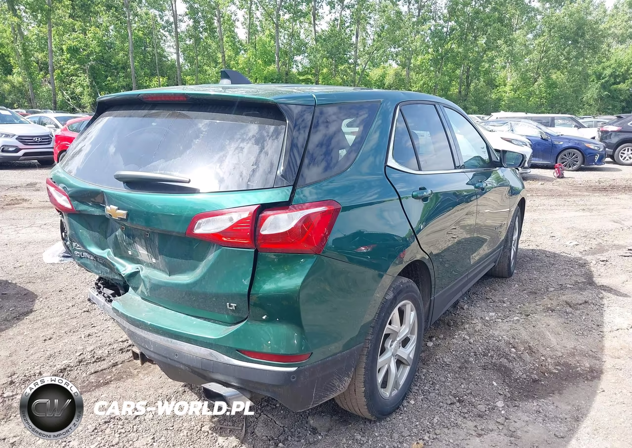2018 Chevrolet Equinox Lt VIN:2GNAXKEX4J6165986 - 4