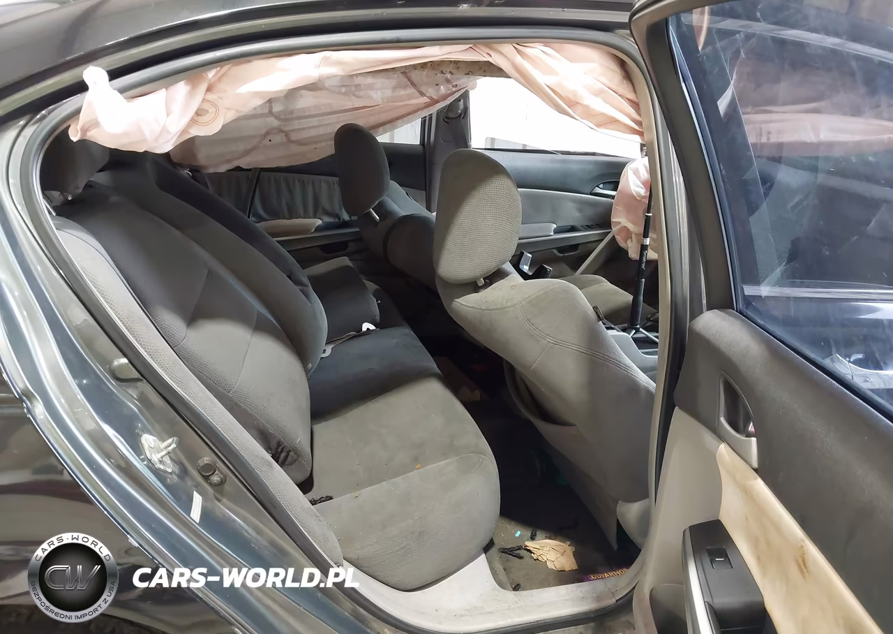 2008 Honda Accord 3.5 Ex VIN:1HGCP36708A021677 - 8