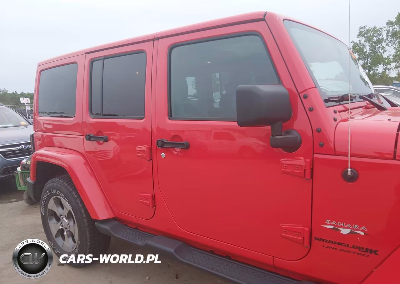 2018 Jeep Wrangler Jk Unlimited Sahara 4X4 VIN:1C4BJWEG2JL821390 - 14