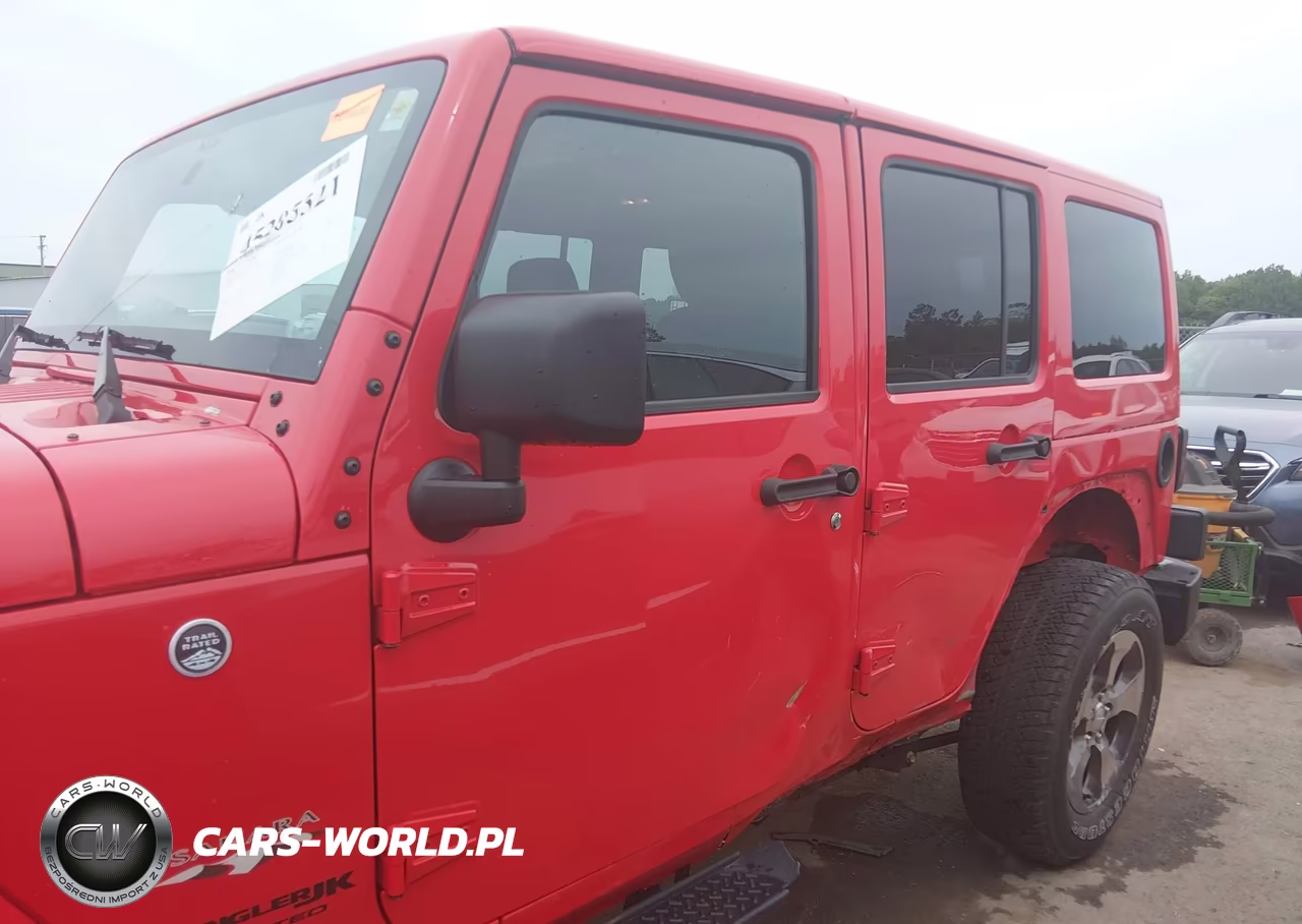 2018 Jeep Wrangler Jk Unlimited Sahara 4X4 VIN:1C4BJWEG2JL821390 - 15