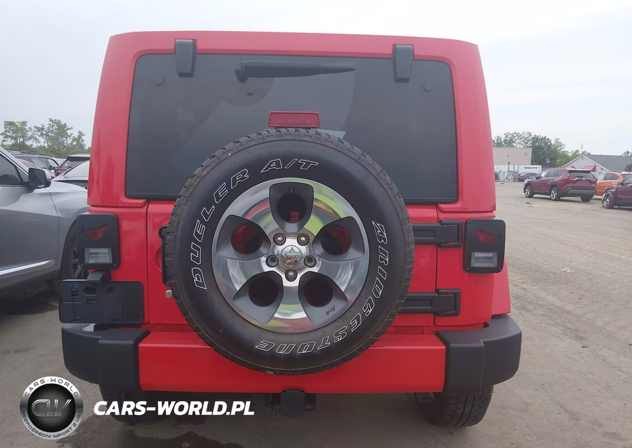 2018 Jeep Wrangler Jk Unlimited Sahara 4X4 VIN:1C4BJWEG2JL821390 - 17