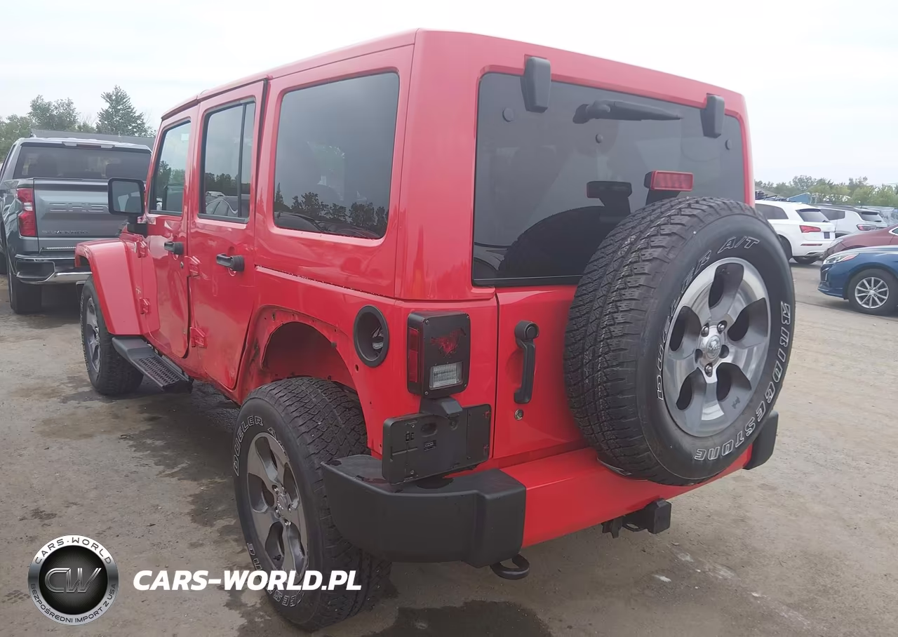 2018 Jeep Wrangler Jk Unlimited Sahara 4X4 VIN:1C4BJWEG2JL821390 - 3