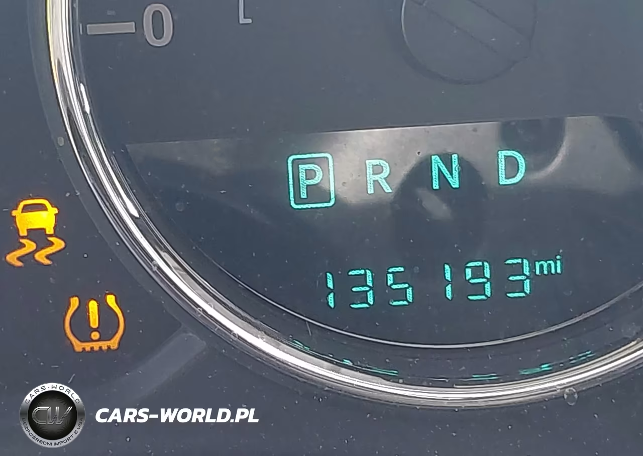 2015 Jeep Wrangler Unlimited Sport VIN:1C4HJWDG9FL518643 - 16
