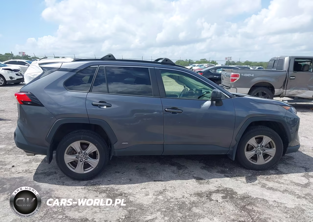 2022 Toyota Rav4 Hybrid Le VIN:JTMLWRFV8ND155317 - 13