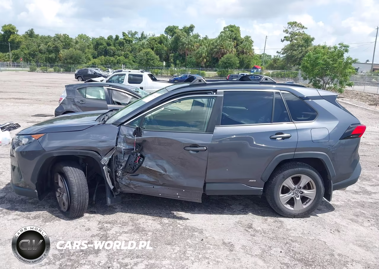 2022 Toyota Rav4 Hybrid Le VIN:JTMLWRFV8ND155317 - 14