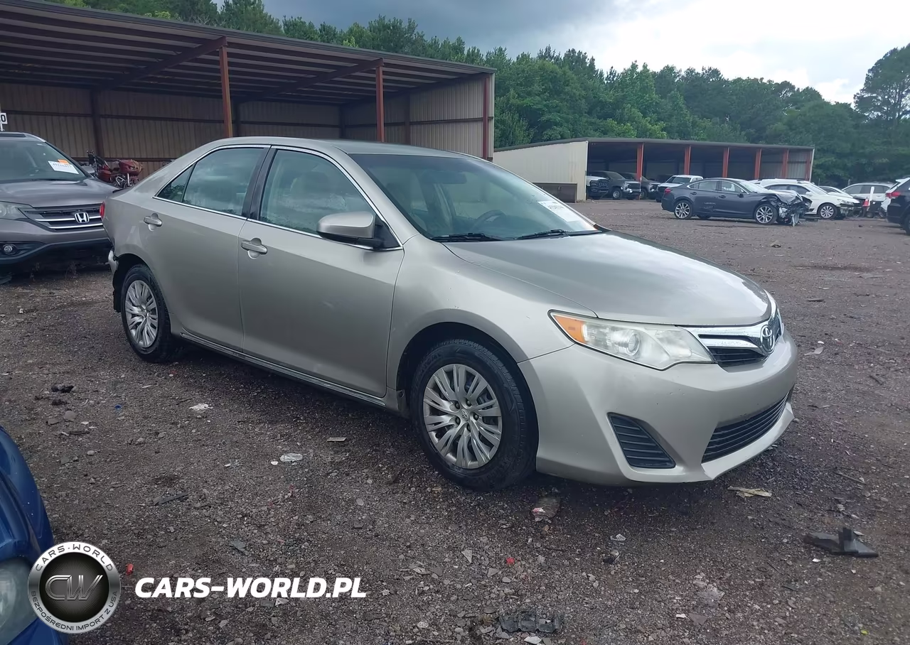 2014 Toyota Camry Le