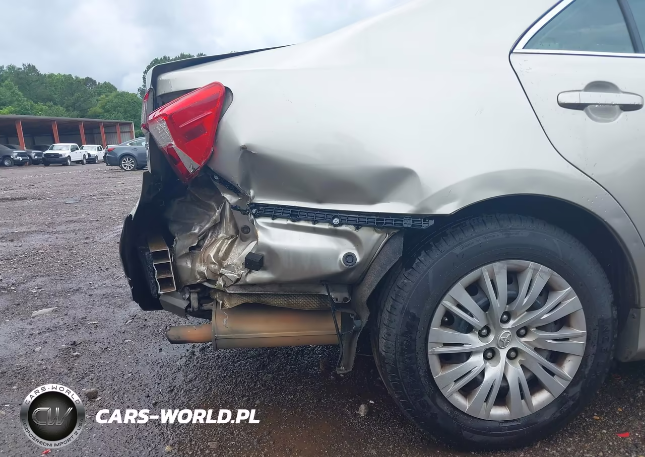 2014 Toyota Camry Le VIN:4T1BF1FK4EU470243 - 6
