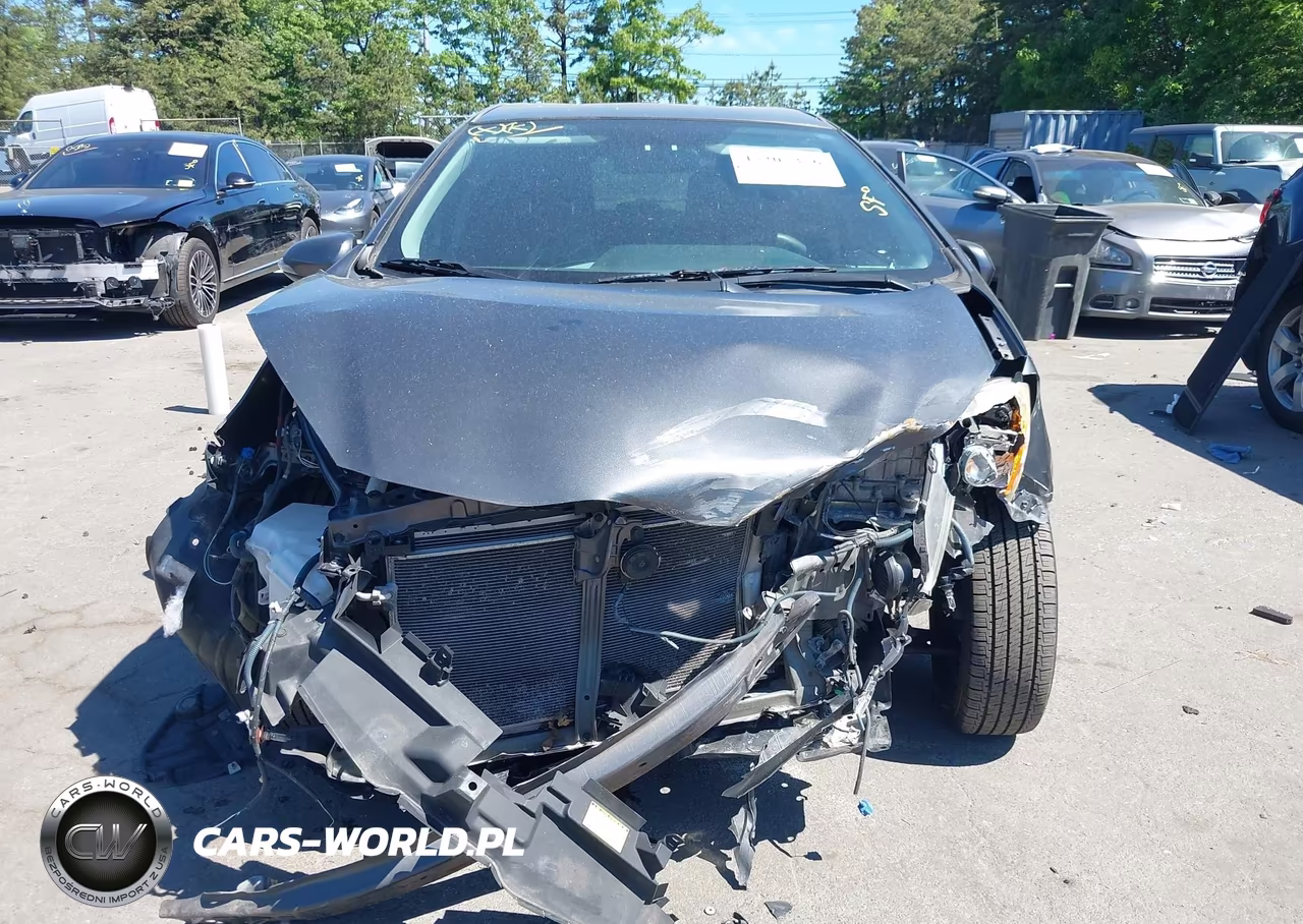 2012 Toyota Prius C Two VIN:JTDKDTB36C1512916 - 6
