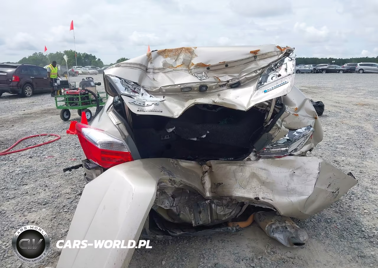 2015 Honda Accord Hybrid VIN:1HGCR6F30FA004254 - 6