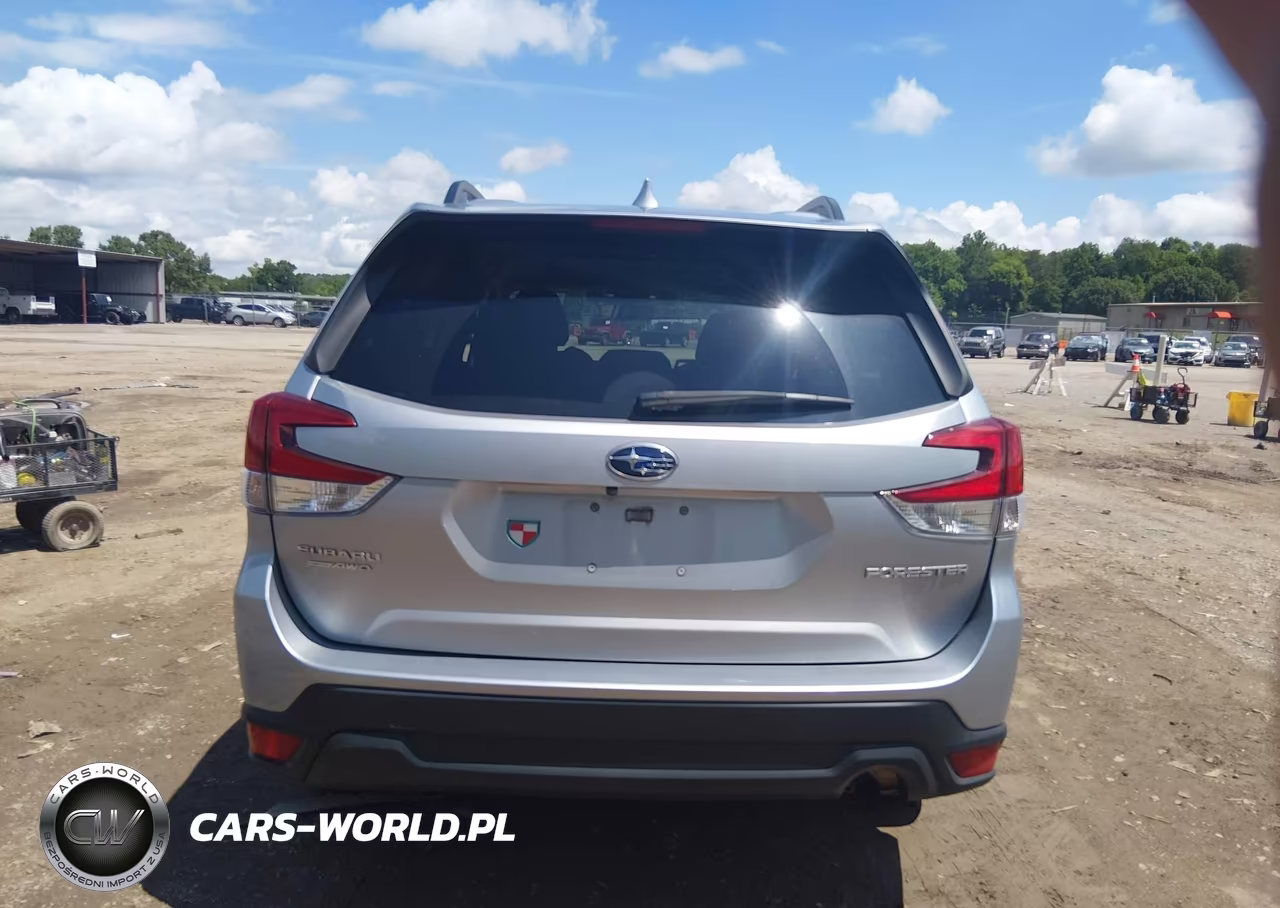 2020 Subaru Forester Premium VIN:JF2SKAJC2LH435112 - 16