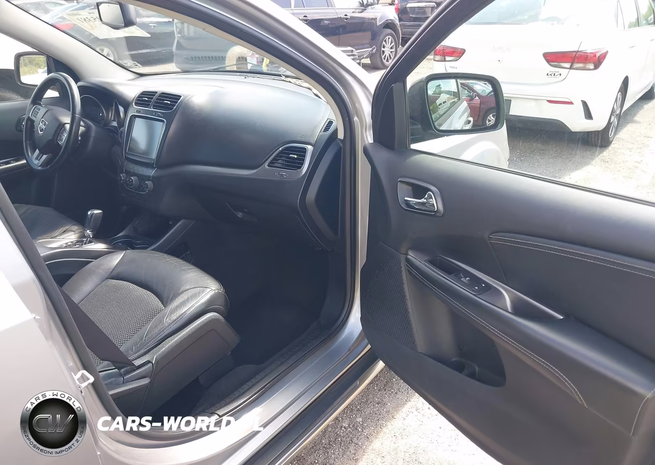 2015 Dodge Journey Crossroad VIN:3C4PDCGB0FT745841 - 5