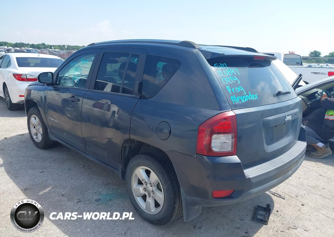 2014 Jeep Compass Sport VIN:1C4NJCBA7ED631242 - 3