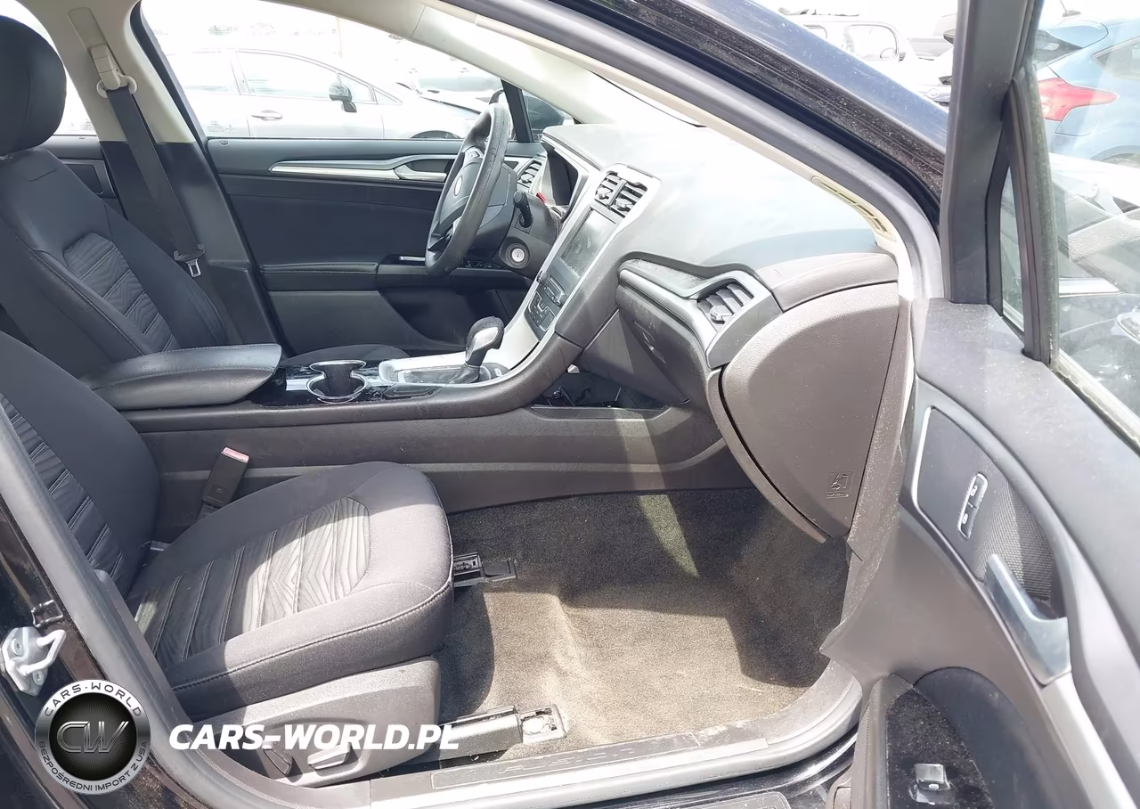2016 Ford Fusion Se VIN:3FA6P0H78GR324384 - 5