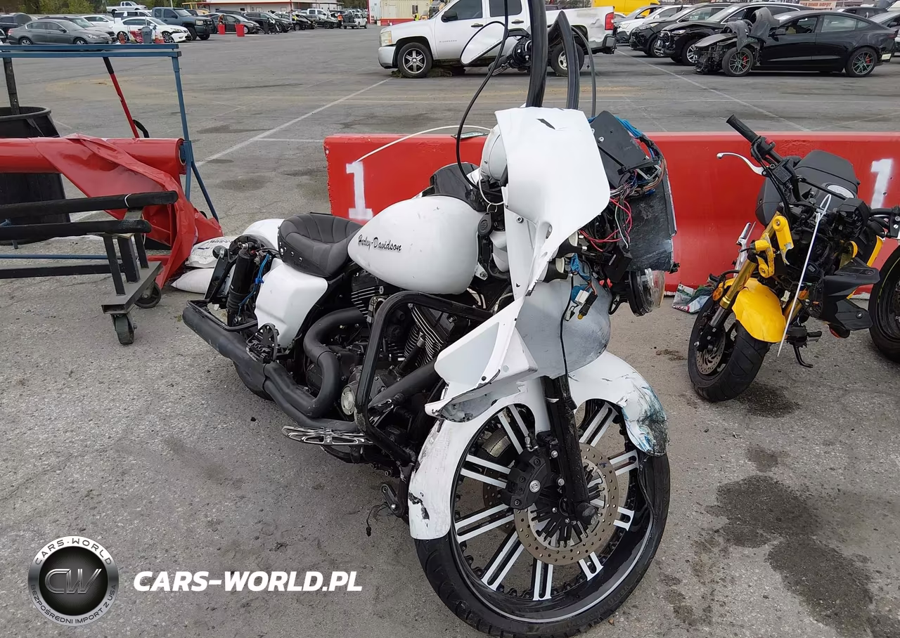 2011 Harley-Davidson Fltrx – zdjęcie 1 z 13