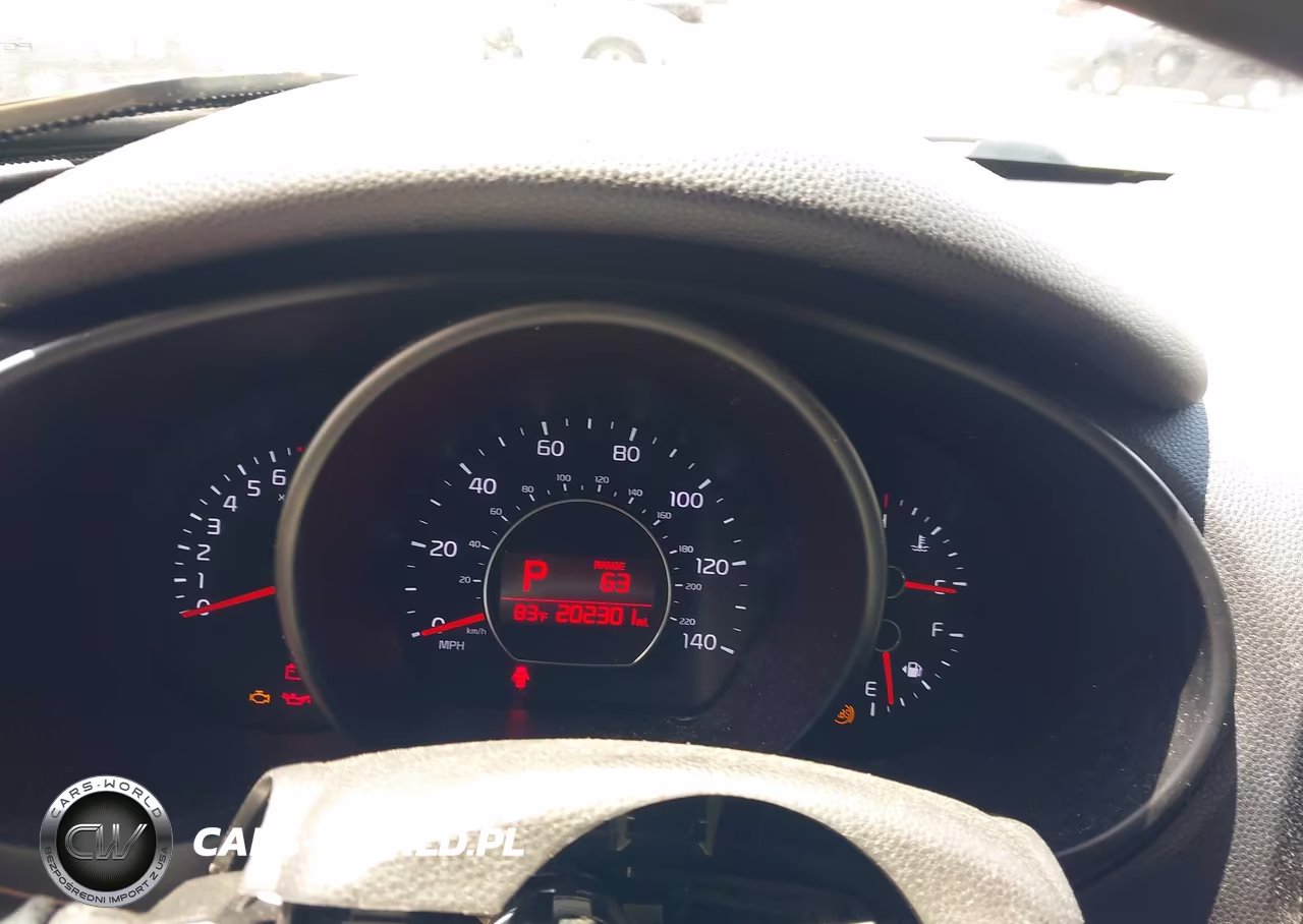 2015 Kia Soul + VIN:KNDJP3A5XF7757757 - 7