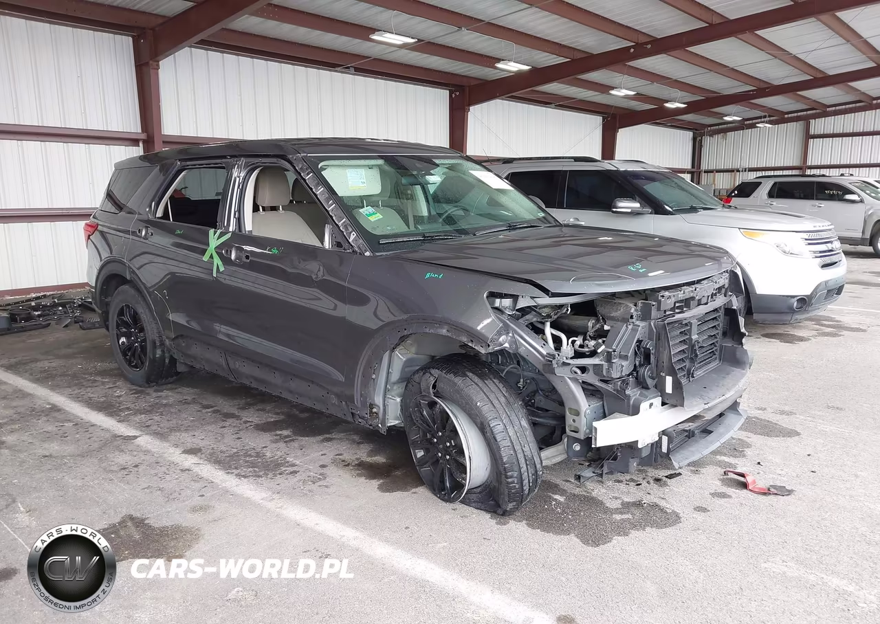 2021 Ford Explorer – zdjęcie 1 z 17
